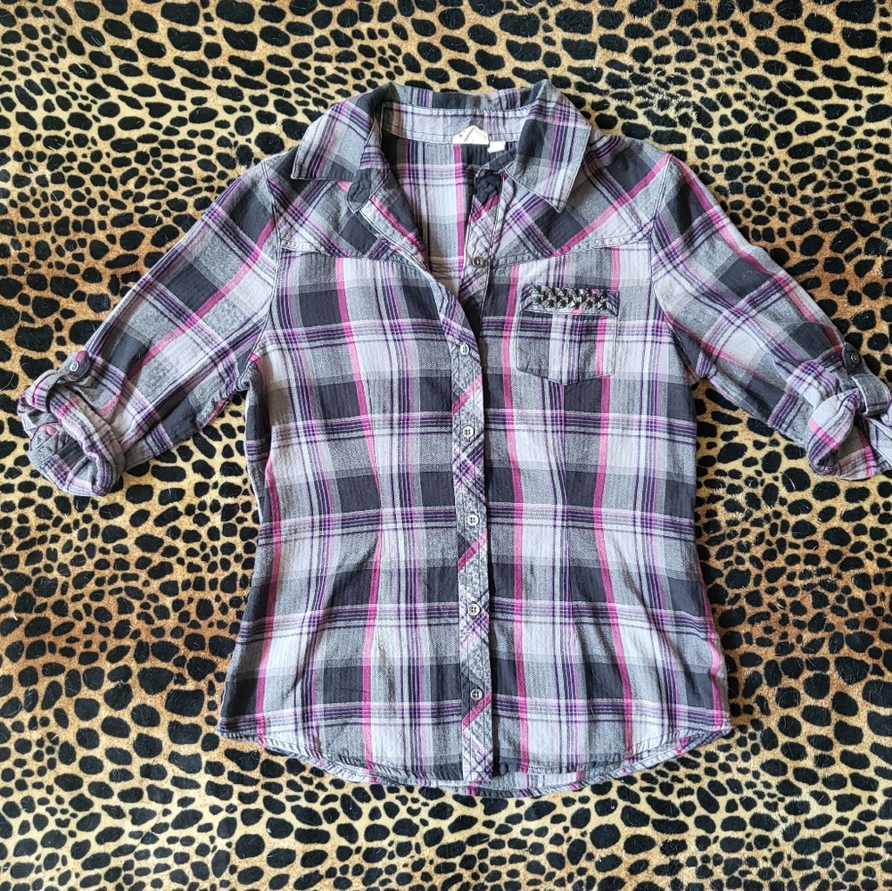7. Button down